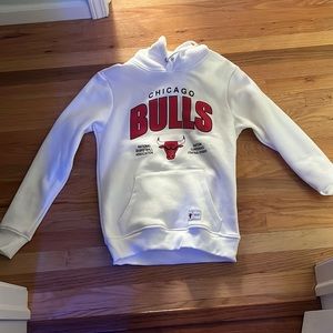 NBA Chicago Bulls Vintage Hoodie Size Small - Pre owned - Good condition